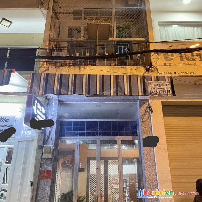 Bán nhà mặt tiền đường nội bộ quận 4 -  3 tầng - giá 4 tỷ