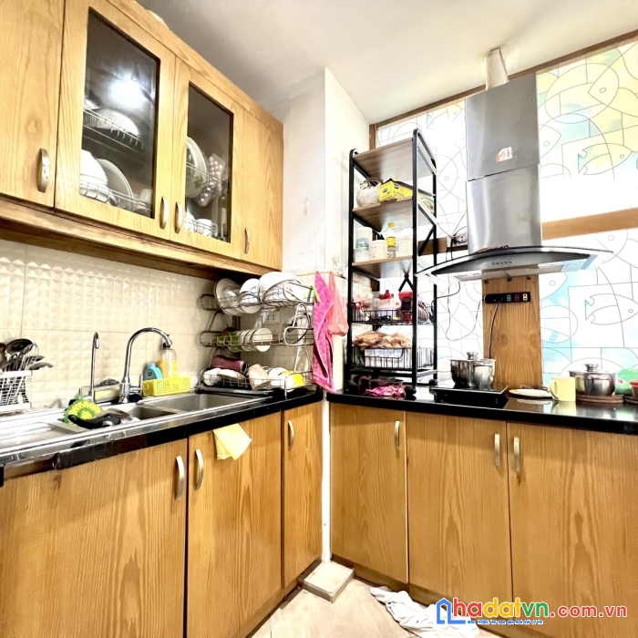 Bán nhanh căn chung cư lô góc 3 thoáng ligogi mặt phố tân mai, 82m, 3pn, ô tô,view trường học,