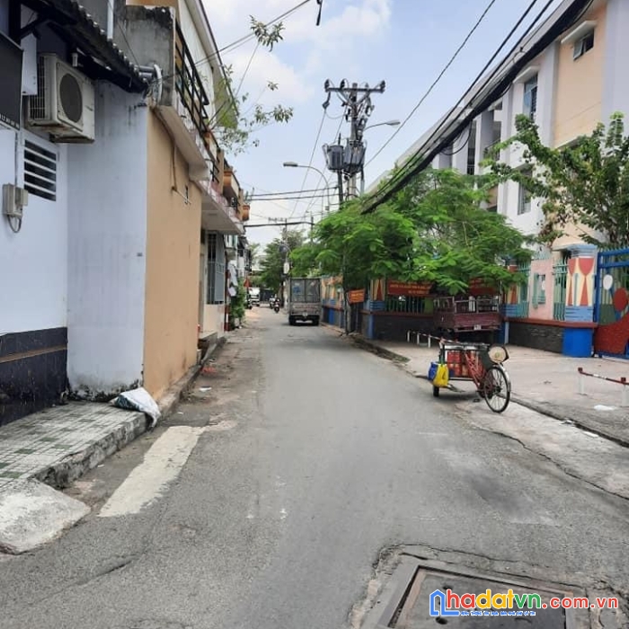 Bán nhà mặt tiền đường lê cảnh tuân,2 tầng, đường nhựa 8m, 51m2 chỉ 5.8 tỷ