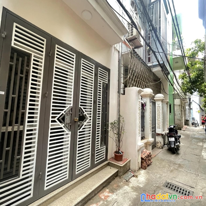 Nhà đẹp nguyễn trãi – thanh xuân 42m x 5tầng-mt4.5m chỉ 4 tỷ+tặng nt tiền tỷ