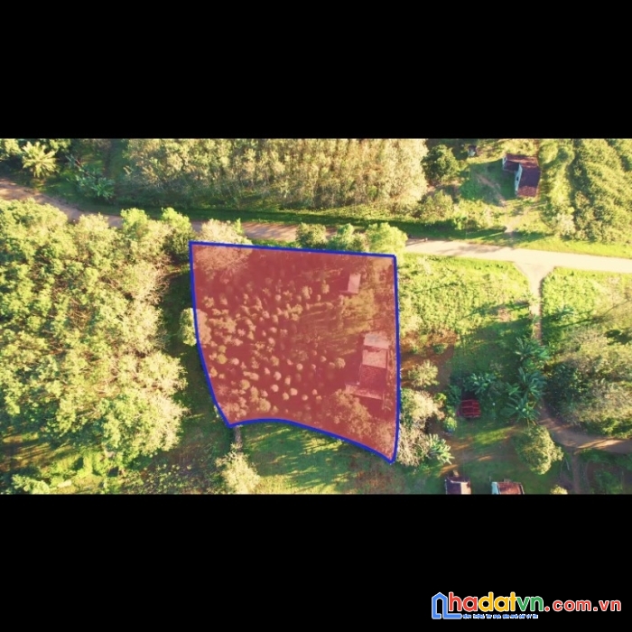 Chính chủ cần bán gấp lô đất đẹp view hồ  mát mẻ tại sông hinh - phú yên