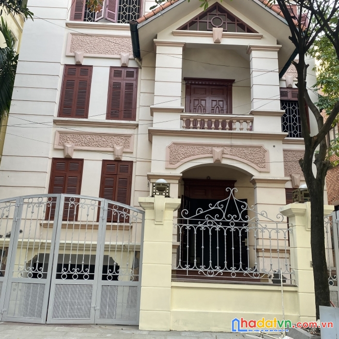 Chính chủ cần cho thuê biệt thự quận cầu giấy, hà nội