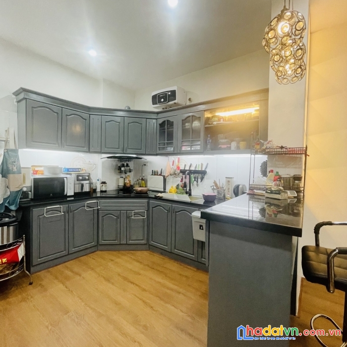 Bán nhà đẹp ở luôn kim ngưu, hbt, 36mx5tx3pn, ngõ nông, kd, ô tô vòng quanh, 6.5 tỷ. 0366051369