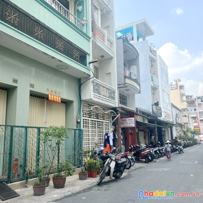 Nhà 4 tầng mặt tiền đường nguyễn thời trung p6q5 giá : 13.8 tỷ