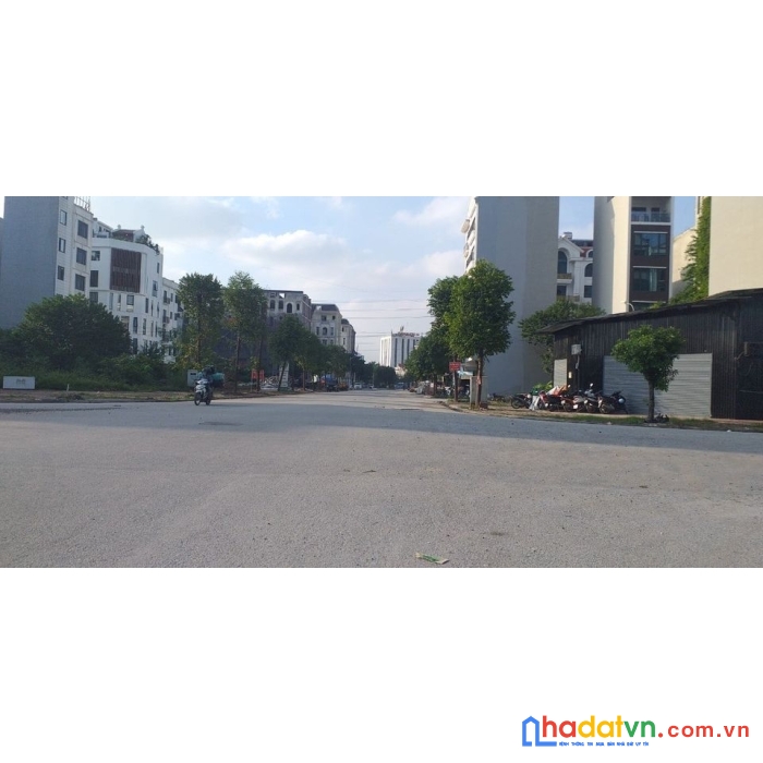 Bán lk văn kê 83m 5 tầng mặt tiền 5m 9.19 tỷ