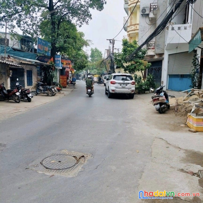Bán nhà 4t thanh bình mỗ lao - phân lô ô tô - tặng nội - giá 4.x tỷ