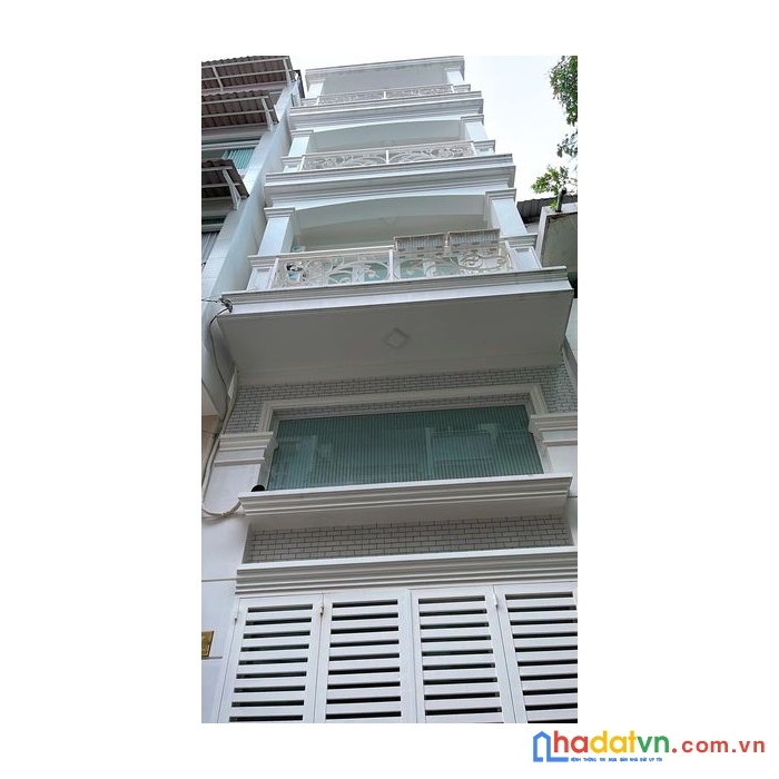 Mặt tiền đường quận 4 - ô tô đỗ cửa - giá 11 tỷ