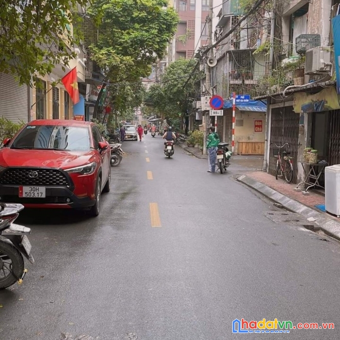 Bán nhà mp trương công định kinh doanh vô địch. 50m2, mt 5m. giá 8 tỷ.