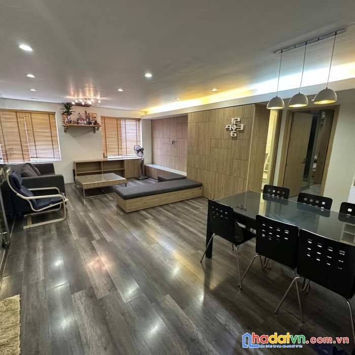 Bán chung cư phương liệt giải phóng 102m2 sàn 3 ngủ, 2 vs, full đồ ở ngay giá chỉ 3.75 tỷ
