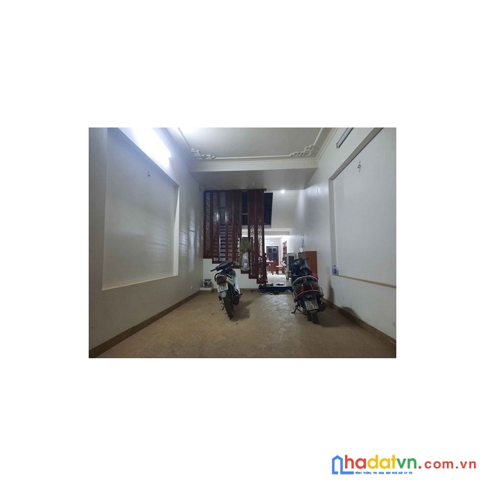 Cho thuê cửa hàng mặt đường cao trung, đức giang, hoài đức, hà nội