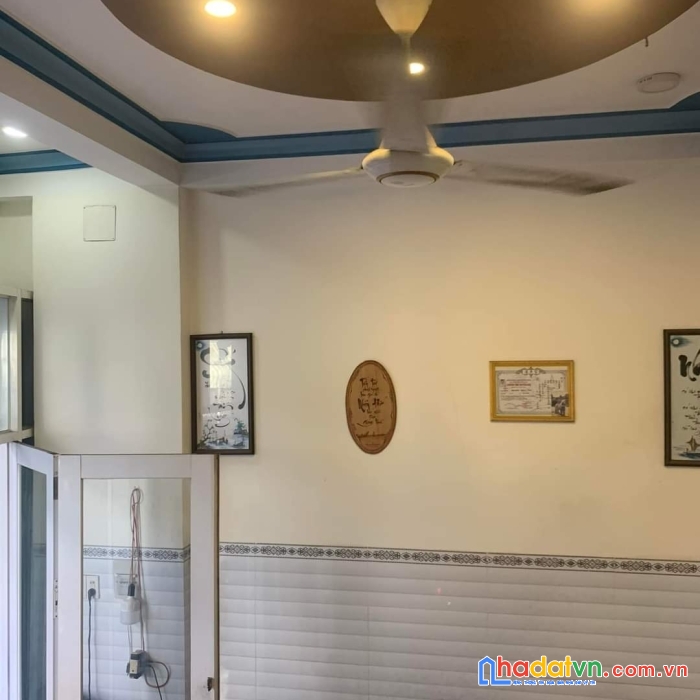 Bán nhà 3 tầng ở phước hải ô tô tận nơi 2,5 tỷ