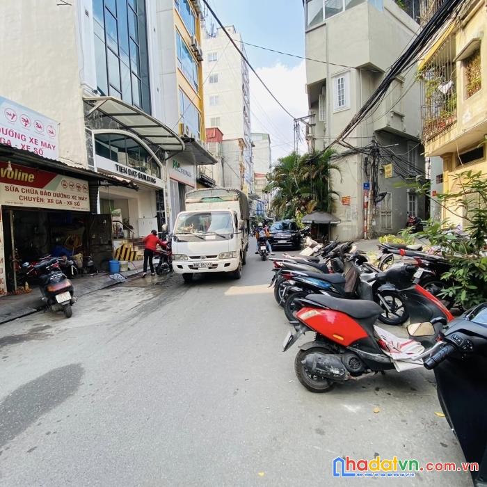 Siêu hiếm phố võ văn dũng, đống đa, 104m2, mt: 6,4m, kinh doanh tấp nập. giá 17,9 tỷ
