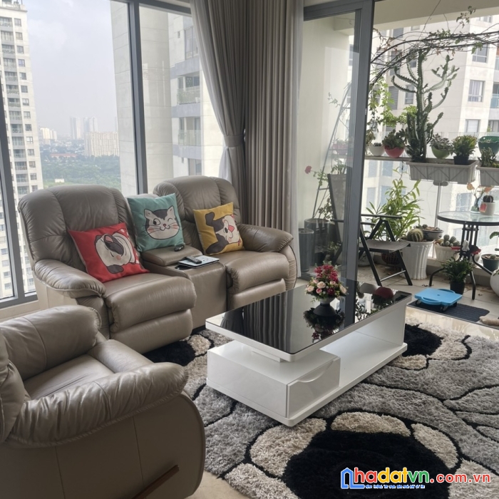 Chính chủ bán hoặc cho thuê căn hộ đảo kim cương , quận 2,tphcm