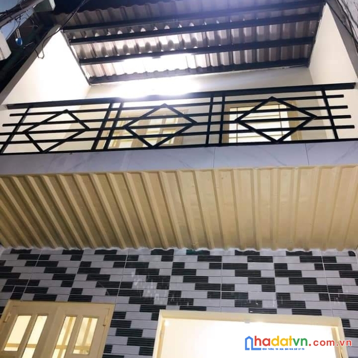 Bán nhà rẻ hẻm 3,5-5m tôn đản q 4  trệt + lầu -ngang 3.6x6- 2 phòng ngũ wc hơn 1,9 tỷ