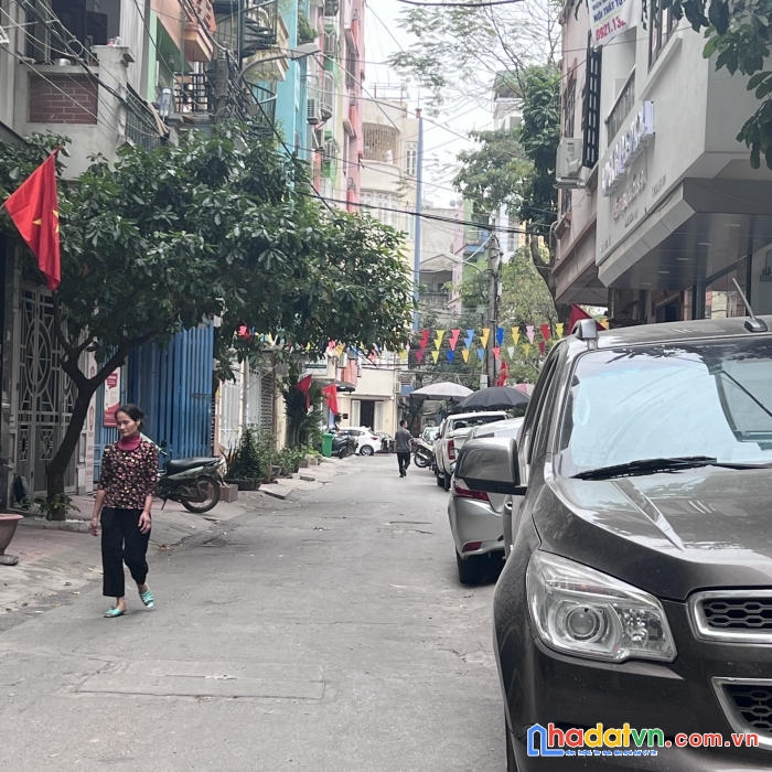 Giá đầu tư siêu tốt! đất phân lô nguyễn xiển - 50m2 - giá 9 tỷ - ngõ ô tô, kinh doanh sầm uất