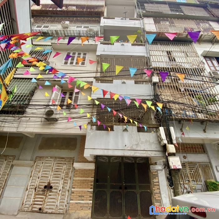 Bán căn hộ tập thể khu d đại học thương mại, 70m2, 1.95 tỷ