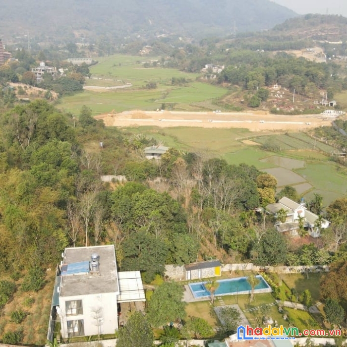 Bán nghỉ dưỡng hòa sơn lương sơn 2000m giá rẻ giật mình