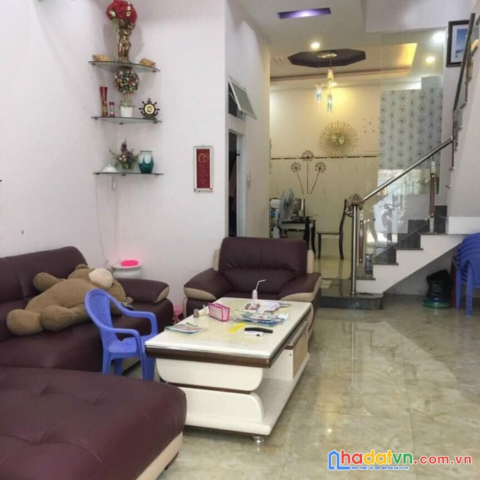 Cho thuê nhà nguyên căn 3 lầu 4pn, đường ô tô tại đường 6c, phường phước long, nha trang, khánh hòa