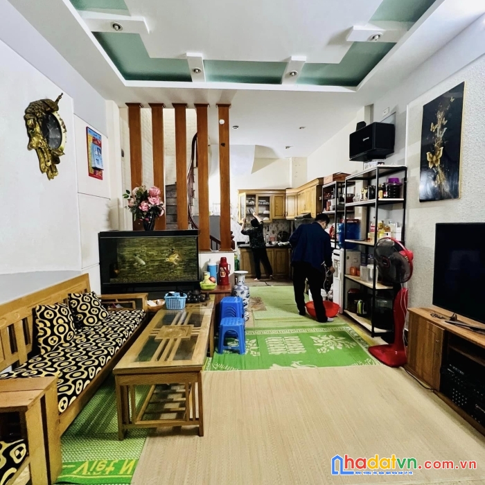 Bán nhà xuân la - tây hồ. 10m ra  ô tô tránh. dt 32m2. 5 tầng mới. giá 4,5 tỷ