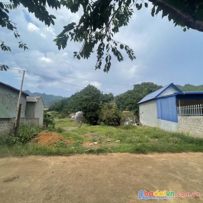 Đất nền mộc châu giá cắt lỗ sâu, đón đầu sóng cao tốc hòa bình sơn la