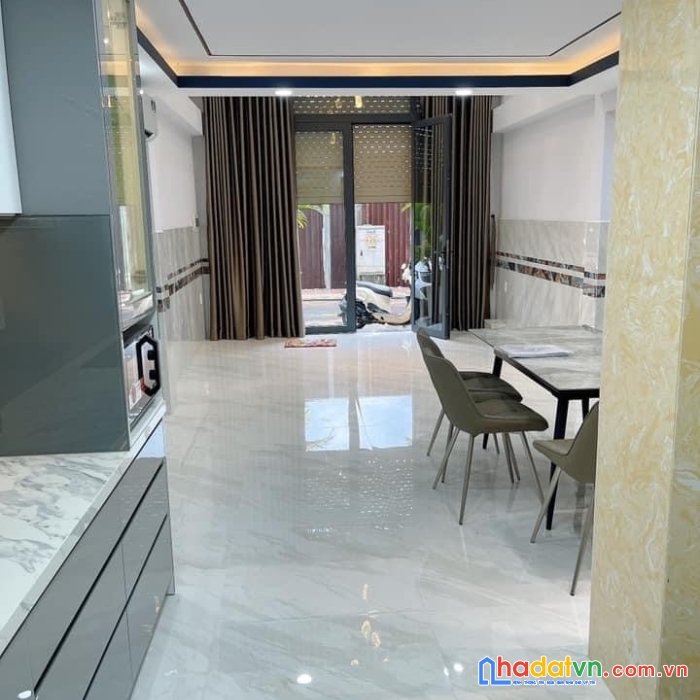 Bán nhà nguyễn văn công gò vấp 40m2 hẻm ô tô tặng nội thất xịn 4 tỷ 1