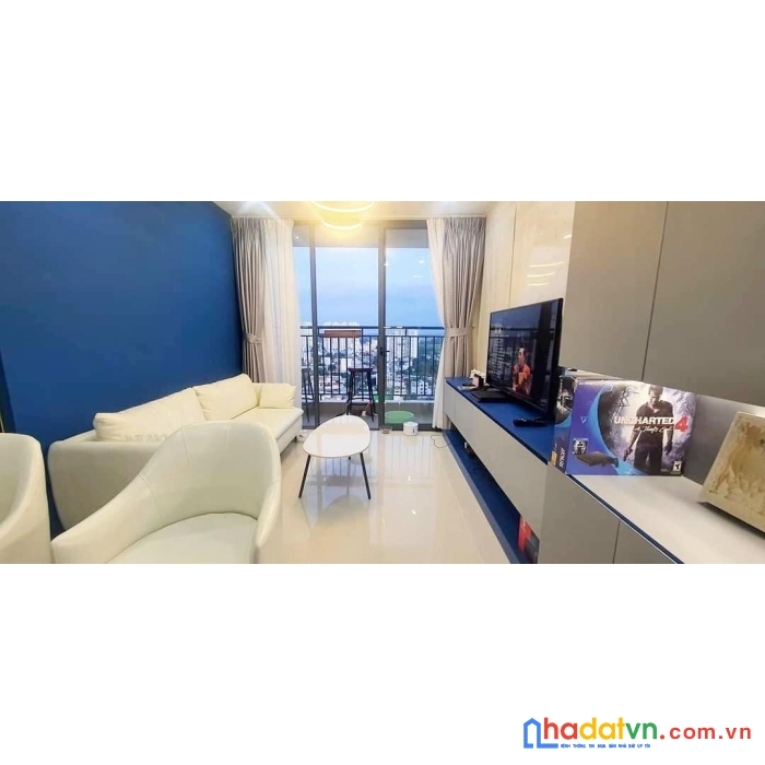 Bán nhà mặt tiền đường vĩnh hội quận 4 - dt 4 x 10 - 2 tầng