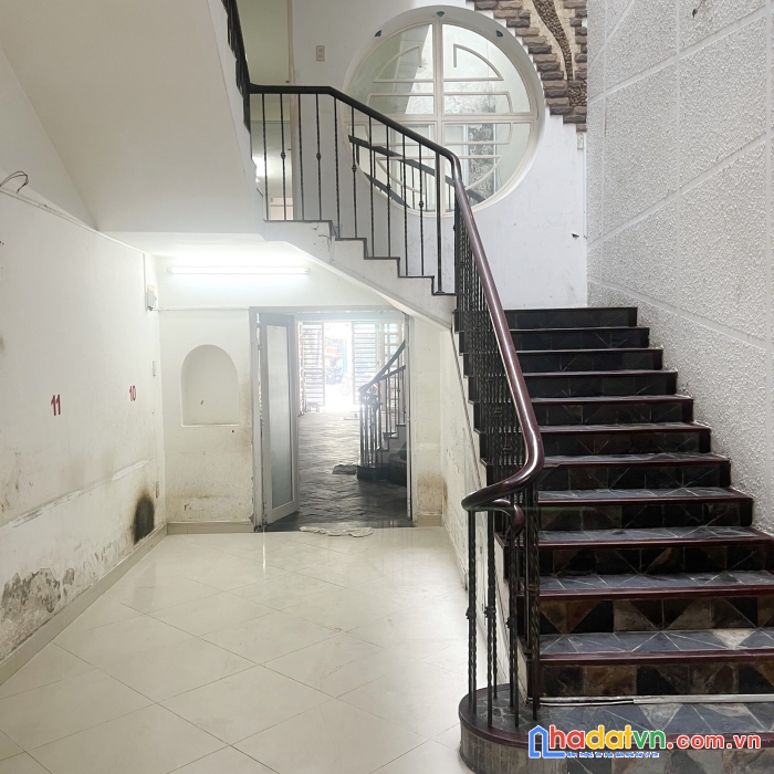 Cho thuê nhà 6 tầng mặt tiền đường âu dương lân p3q8