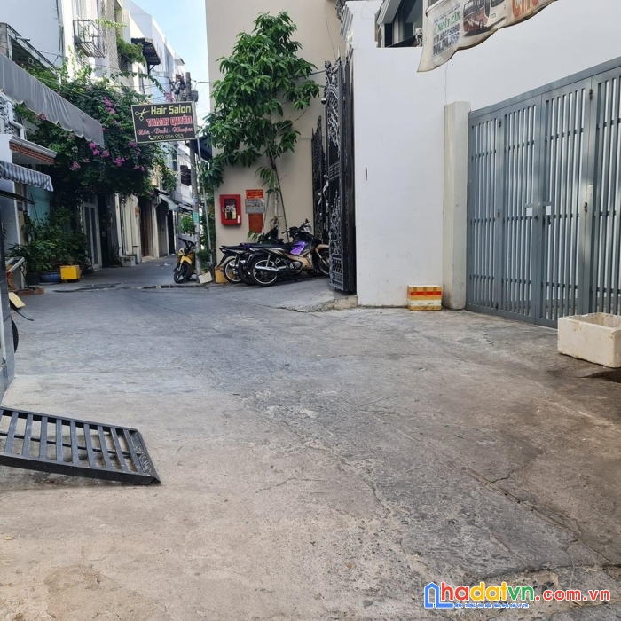 Bán nhà 2 tầng đường vườn lài, hẻm xe hơi thông, 48m2 chỉ 4.9 tỷ