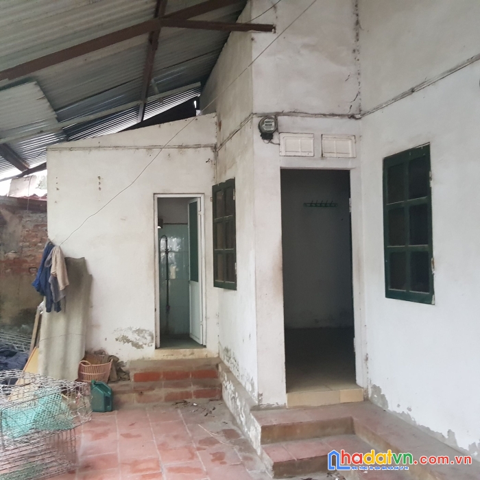 Đất tại cầu giấy hơn 90m, ngõ thông ô bàn cờ - ô tô 7 chỗ đỗ cửa - 2 mặt ngõ - chia 2 lô đẹp.-