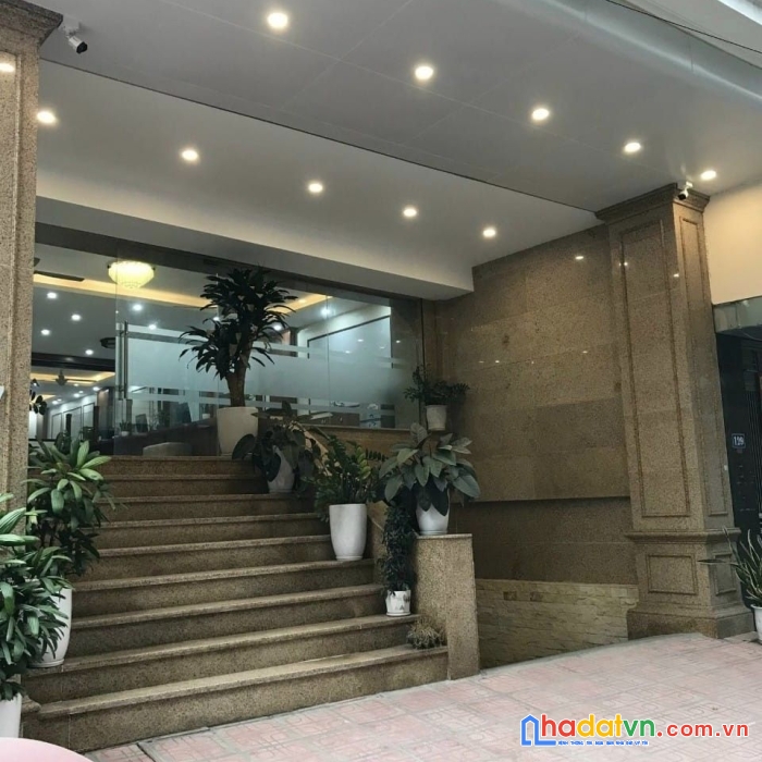 Tòa nhà văn phòng víp nhất phố thanh xuân, 138m2, mt: 7,1m. gía siêu tốt