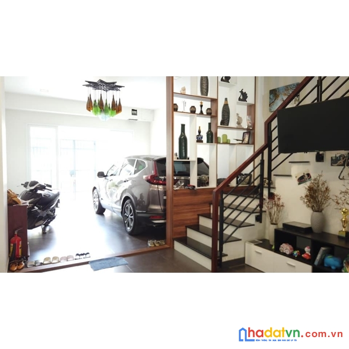 Bán nhà mới xây mặt tiền thạnh xuân 38,quận 12, sổ hồng , công chứng ngay.