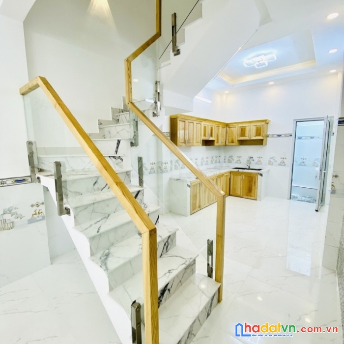 Bán nhà hóc môn shr sát q12 hxh nguyễn ảnh thủ 50m2 giá 3 tỷ