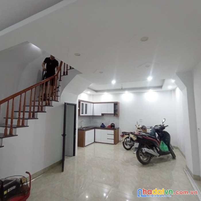 Bán nhà ngô thì sỹ vạn phúc 45m2 5t mt 5m chỉ hơn 5tỷ dòng tiền 25tr/th