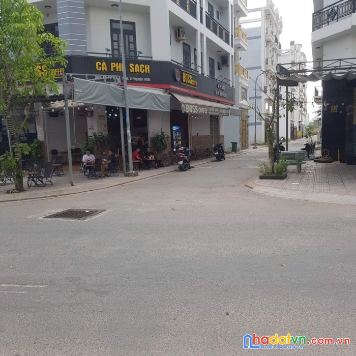 Bán cặp nhà siêu đỉnh mặt tiền đường 18b, nhựa 10m, 166m2, 5 tầng giá 18.5 tỷ