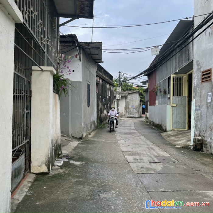 Em lại mở bán siêu phẩm 45,8m2 tại cổ điển hải bối đông anh hn 
- đã có sẵn nhà cấp 4