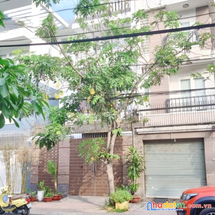 Biệt thự mặt tiền đường khu phạm nhữ tăng p4-q8 - 18.1 tỷ tl