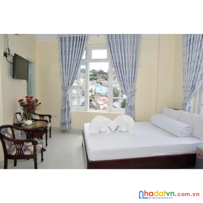 Cần bán gấp nhà kinh doanh 2 mặt tiền đường hải thượng, đà lạt 133m2