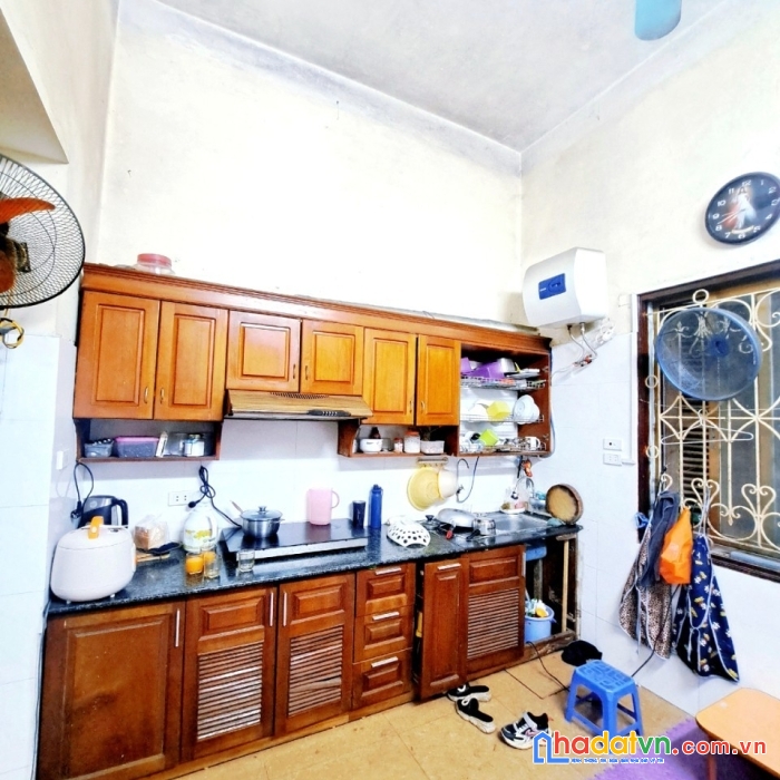 Bán gấp nhà an dương vương lô góc 90m 3t giá chỉ 7.5 tỷ