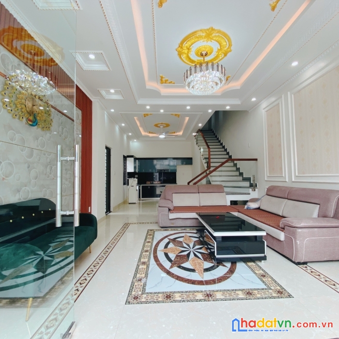 3.bán nhà ngô gia tự oto vào nhà sau nhà mặt đường 5 tầng lô góc full nội thất