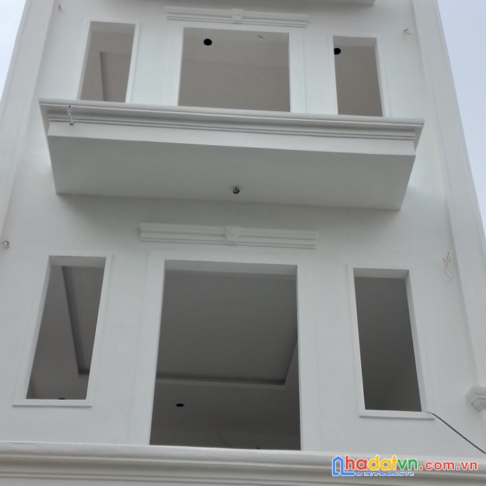 Thụy phương nhà mới 40m 5t pl oto tránh giá chỉ 5 tỷ 2