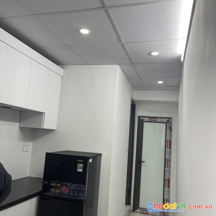 Bán nhà trần khát trân, hai bà trưng, 20m, 4t, full nội thất, mới, nhỉnh 1 tỷ.