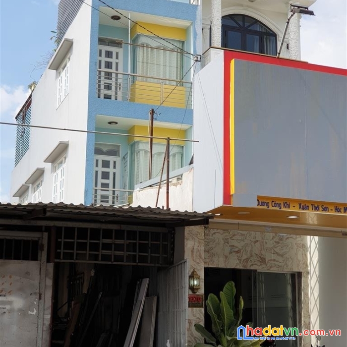 Nhà mặt tiền dương công khi, gần ngã ba giồng, hóc môn