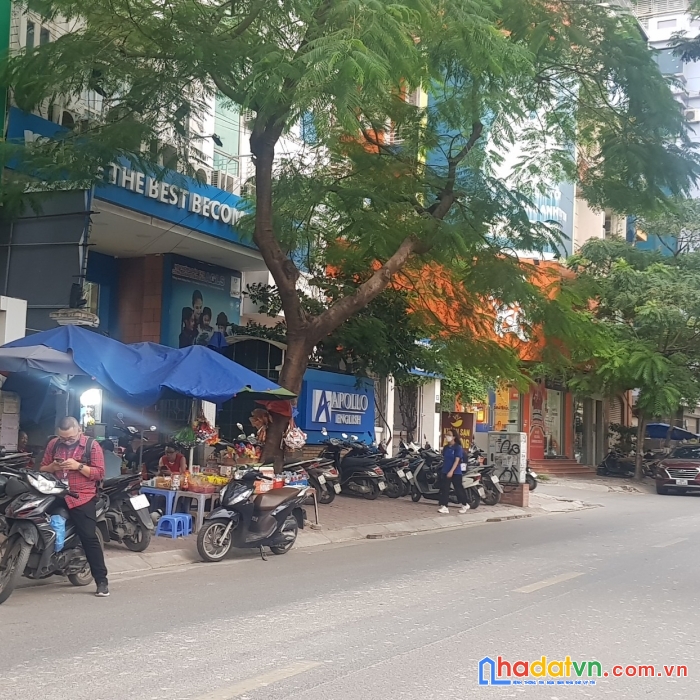 Bán nhà mới 7 tầng phố lộc xuân đỉnh tây hồ 23 tỷ.