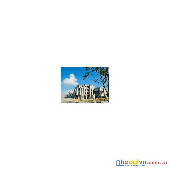 $$ suất ngoại bt da him lam long biên dt 400m2 view sân golf long biên, view cầu trần hưng đạo.
