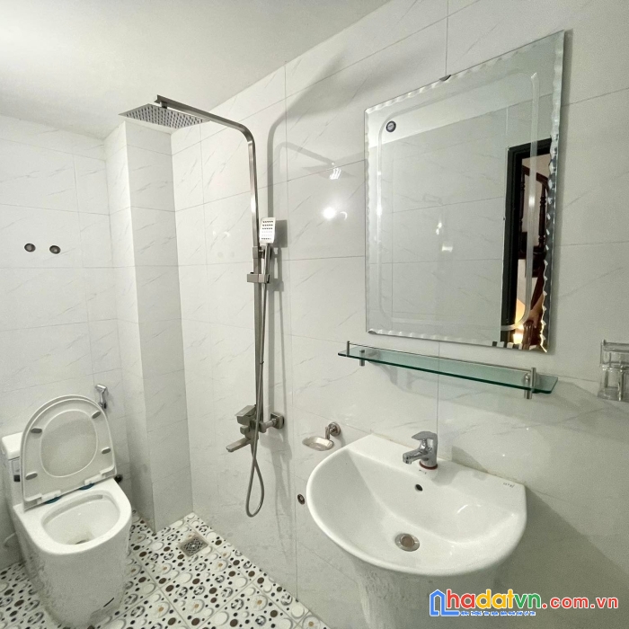 Bán nhà minh khai hai bà trưng 47/57m2 x 4 tầng mt 4m giá 7.5 tỷ
