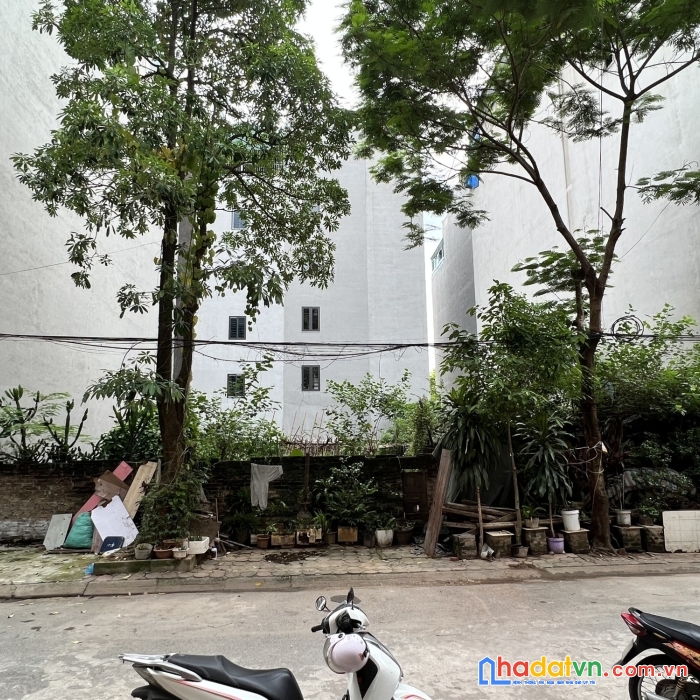 Sốc hạ sốc đất ngõ 188 tư đình 80m2 mt 5,4 p.lô ôtô nhỉnh 7 tỷ