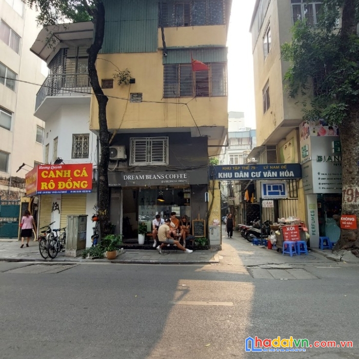 Siêu mẫu mặt phố lý nam đế, dt50m2, mt5m. sổ vuông như bánh trưng, vị trí đắc địa.