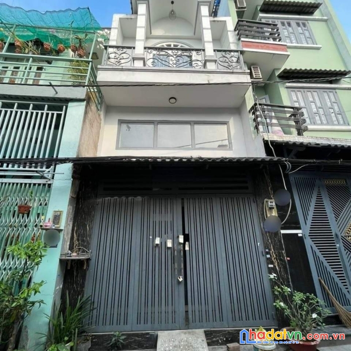 Hxh thông đường chiến lược, sát hl 2, gần tl10, tên lửa, giáp q6, q11, sổ vuông vức, nhà mới đẹp