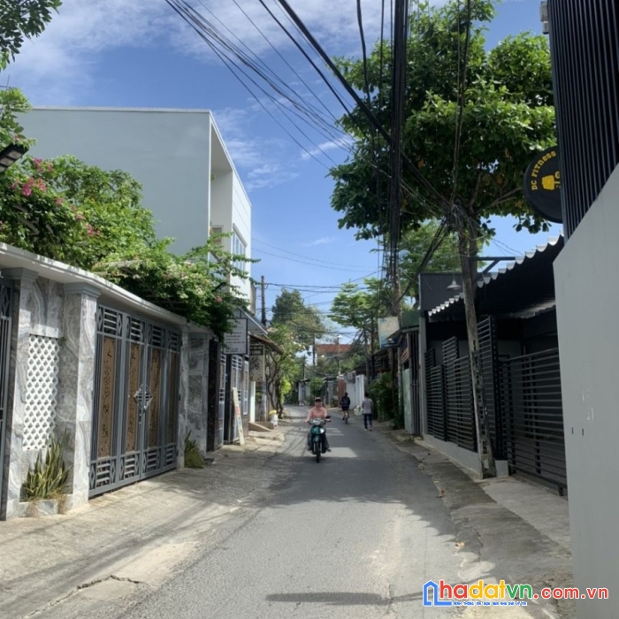 Hạ giá bán nhanh nhà tam hiệp mặt tiền từ 4ty2 xuống 3ty9, đường ô tô