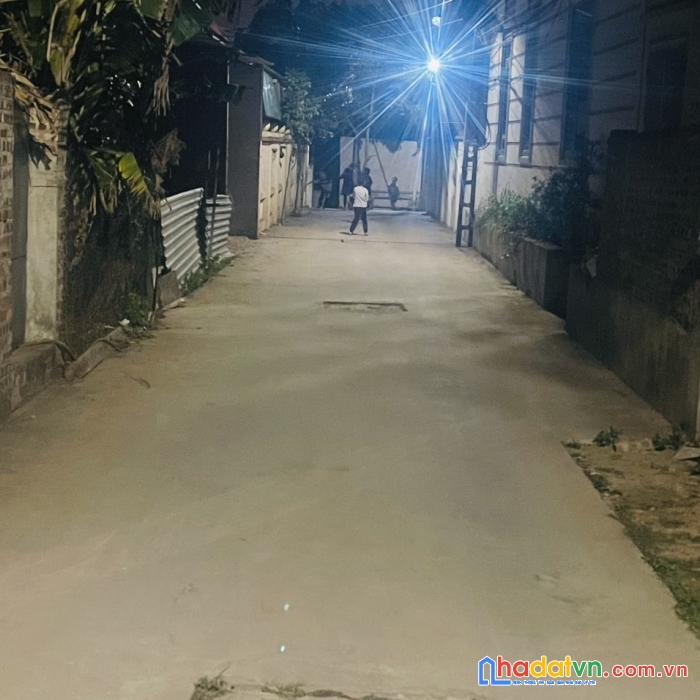 Chính chủ cần tiền bán nhanh nhà 3 tầng tại hải bối đông anh hn 
diện tích 87,8m 2